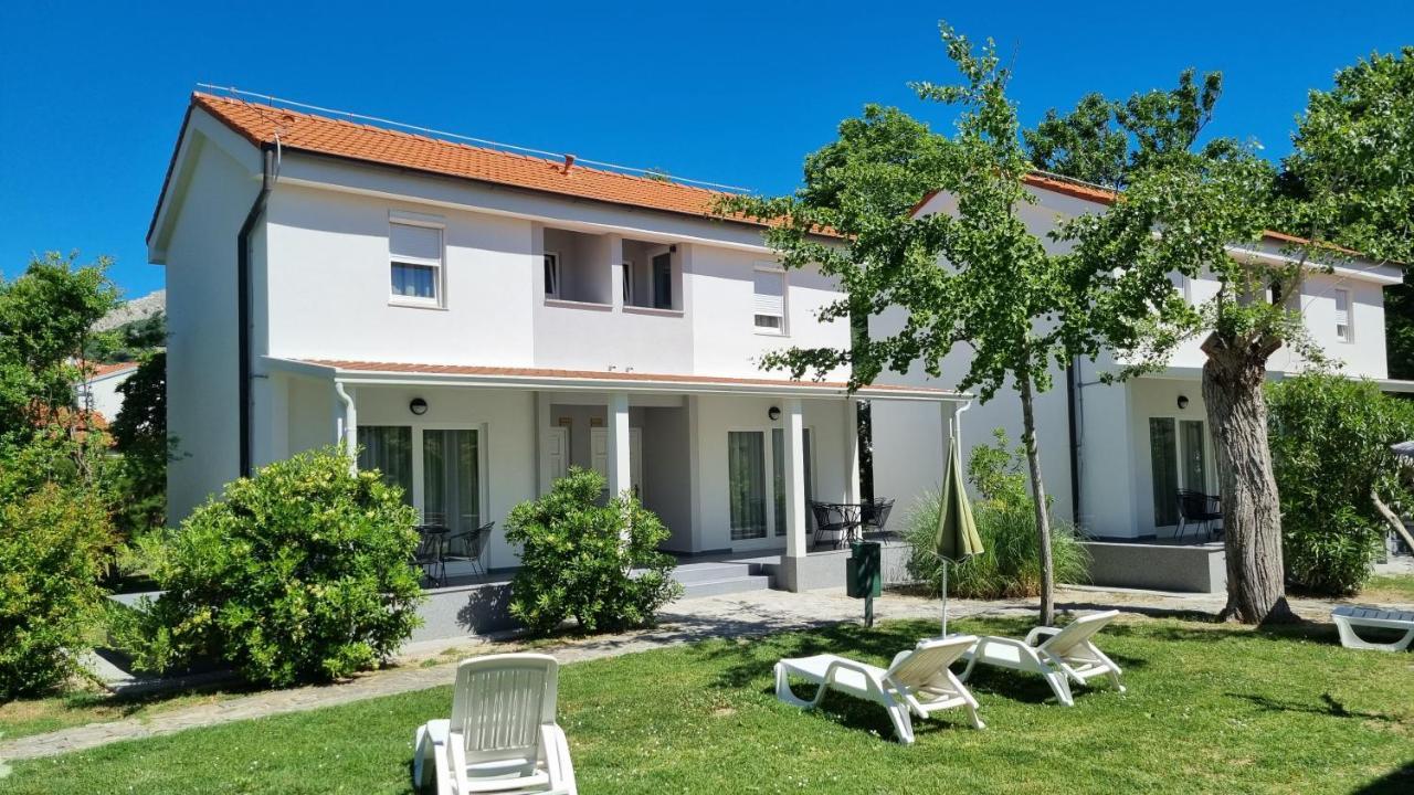 Villas Corinthia Baška Eksteriør billede