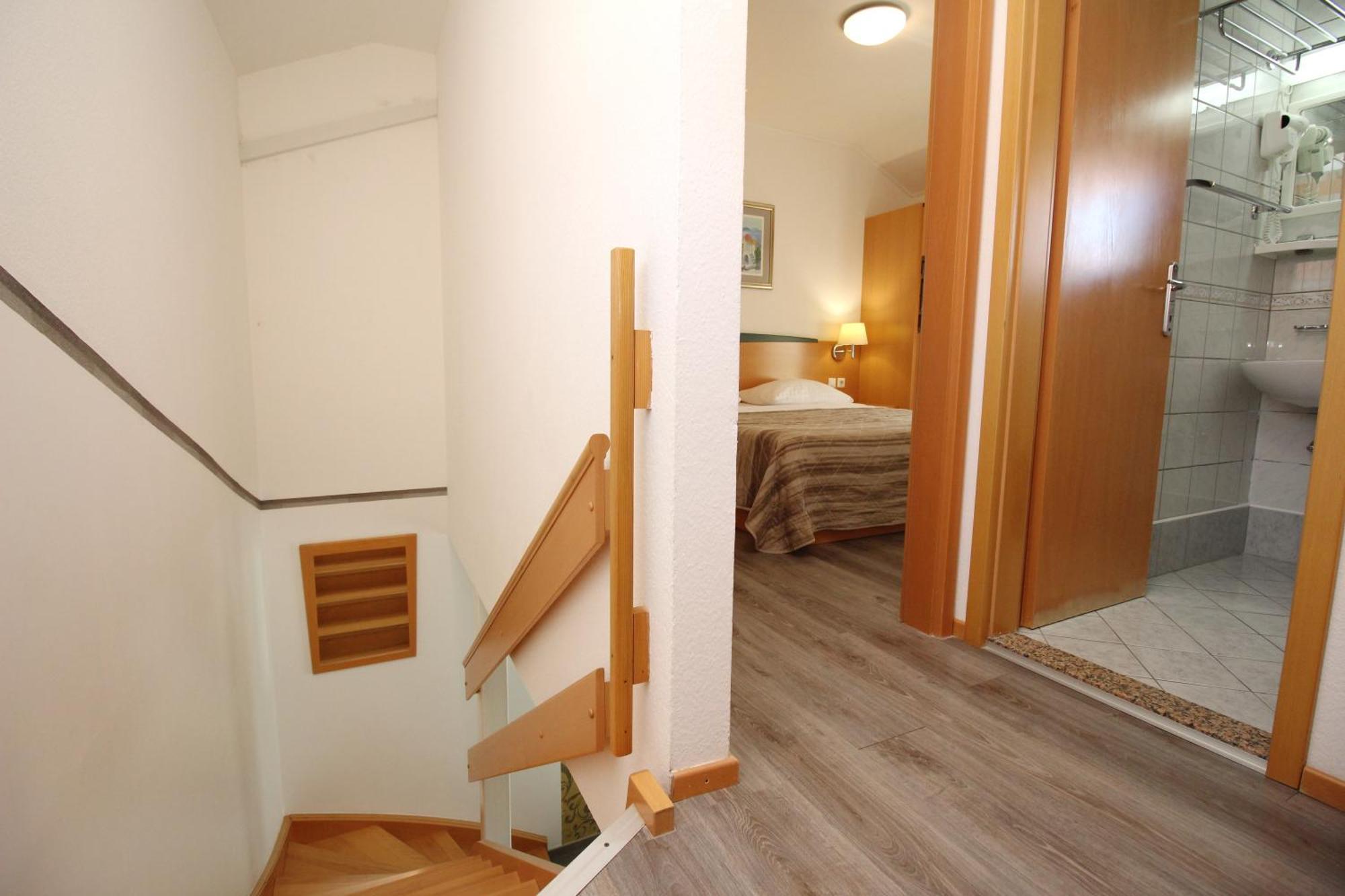 Villas Corinthia Baška Værelse billede